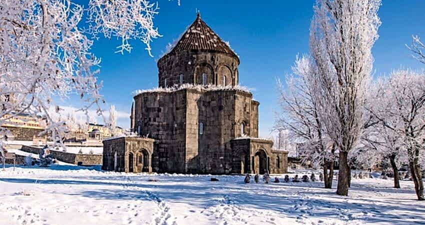 İstanbul Çıkışlı Uçaklı Van Kars Erzurum Turu (Kars Erzurum Ekspresi ile Tren Yolculuğu)