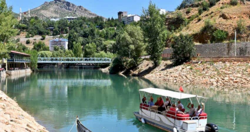 Hızlı Tren ile Tunceli Munzur Vadisi Kemaliye Divriği Turu 